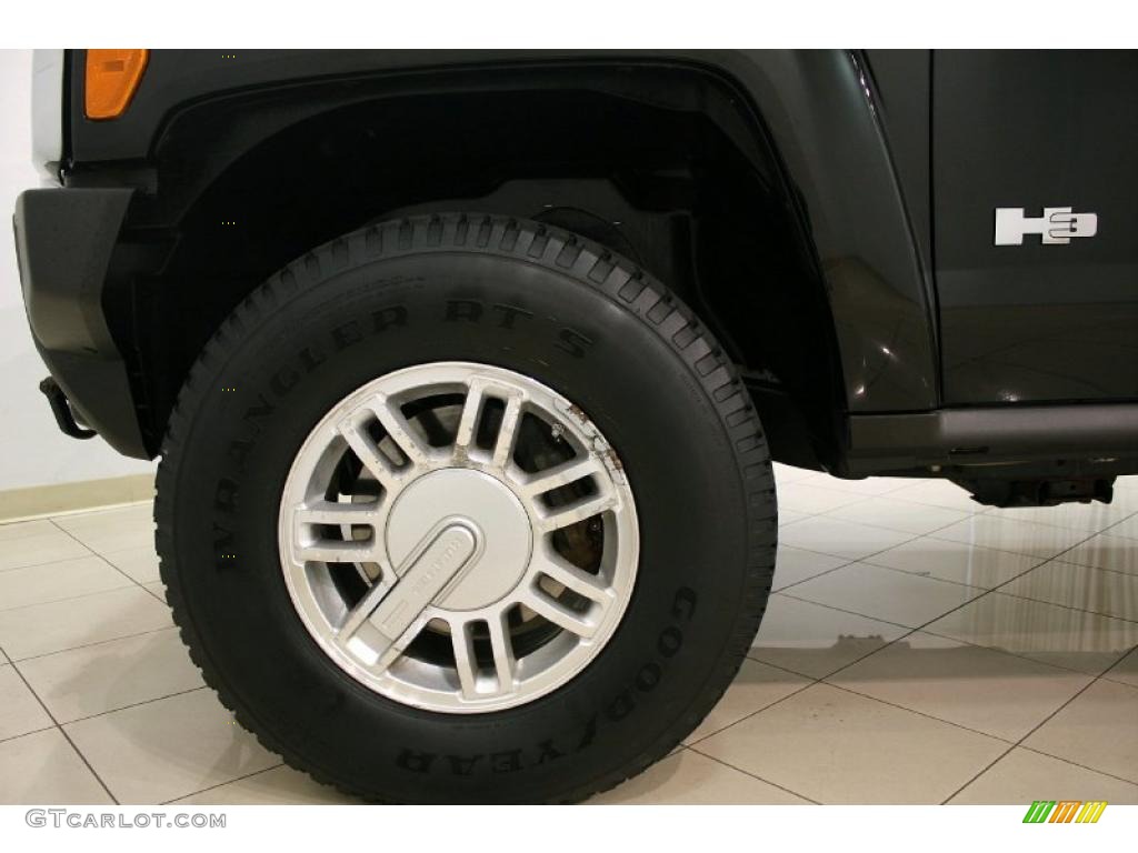 2006 Hummer H3 Standard H3 Model Wheel Photo #39131907