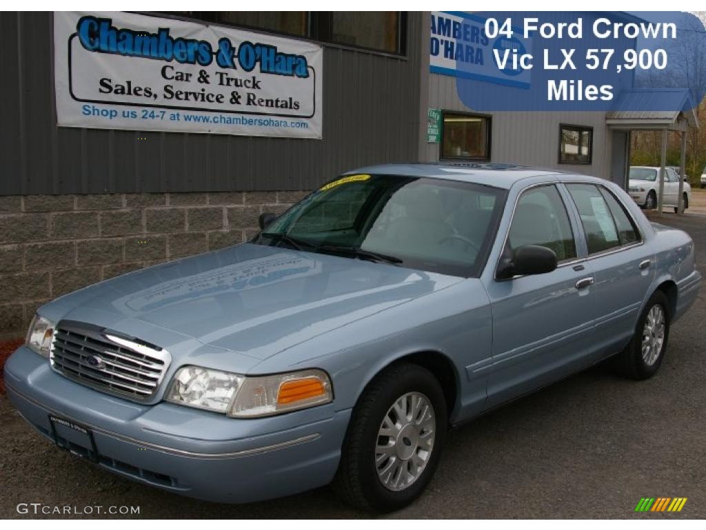 2004 Crown Victoria LX - Light Ice Blue Metallic / Light Flint photo #1