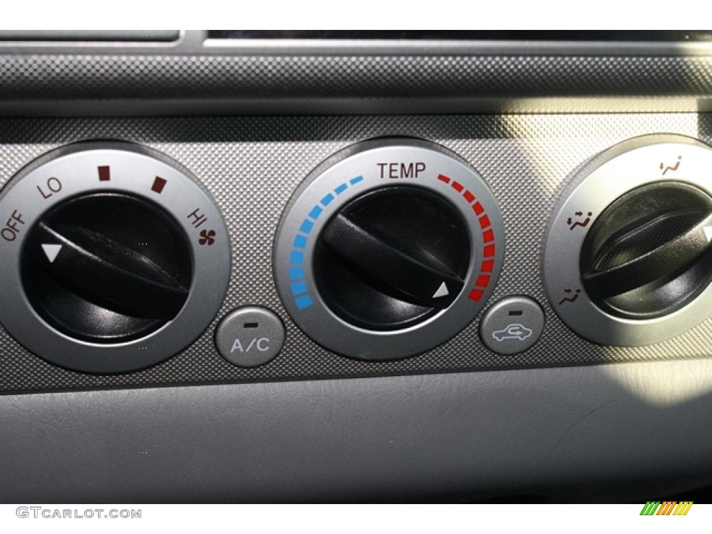 2008 Toyota Tacoma V6 TRD Double Cab 4x4 Controls Photo #39132891