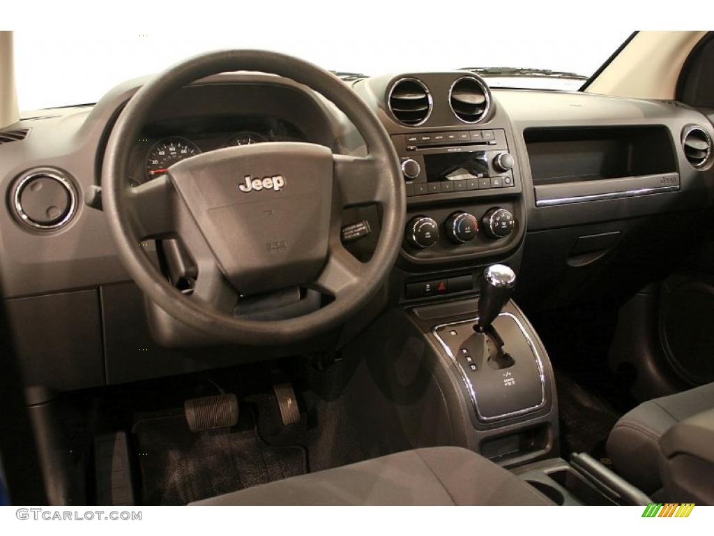 Dark Slate Gray Interior 2010 Jeep Compass Sport 4x4 Photo #39133715