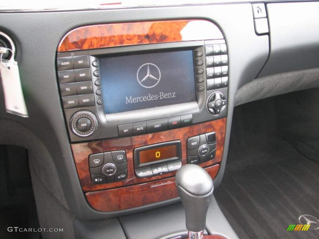 2004 Mercedes-Benz S 500 Sedan Controls Photo #39134335