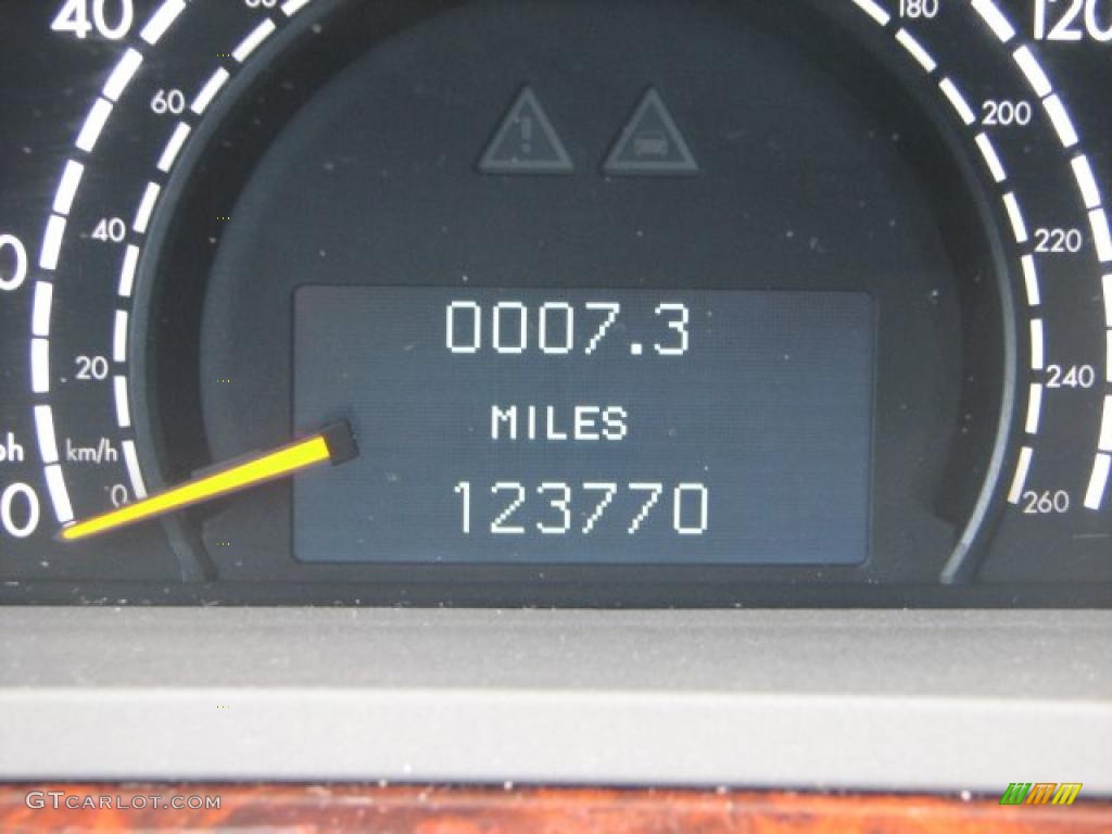 2004 S 500 Sedan - Brilliant Silver Metallic / Black photo #10