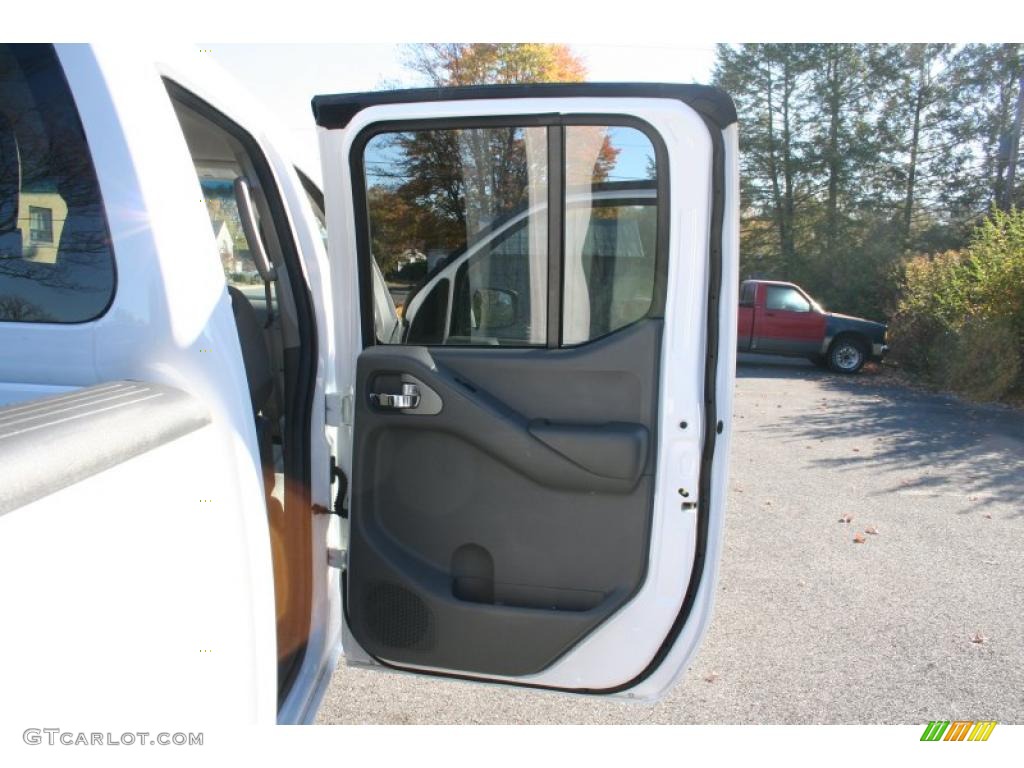 2008 Nissan Frontier SE Crew Cab 4x4 Steel Door Panel Photo #39136278