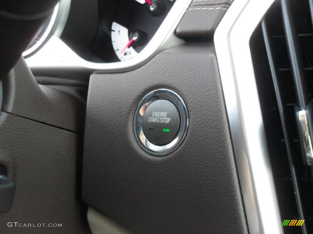 2011 Cadillac SRX FWD Controls Photo #39136298