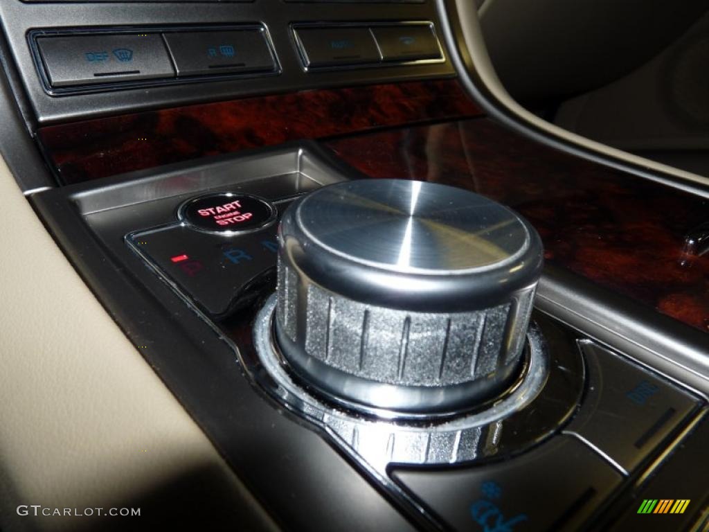 2010 Jaguar XF Premium Sport Sedan Controls Photo #39136950