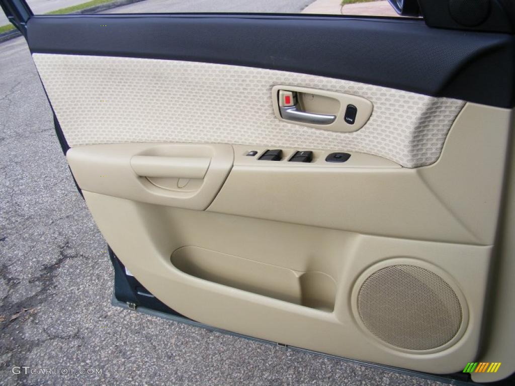 2004 Mazda MAZDA3 i Sedan Beige Door Panel Photo #39137950