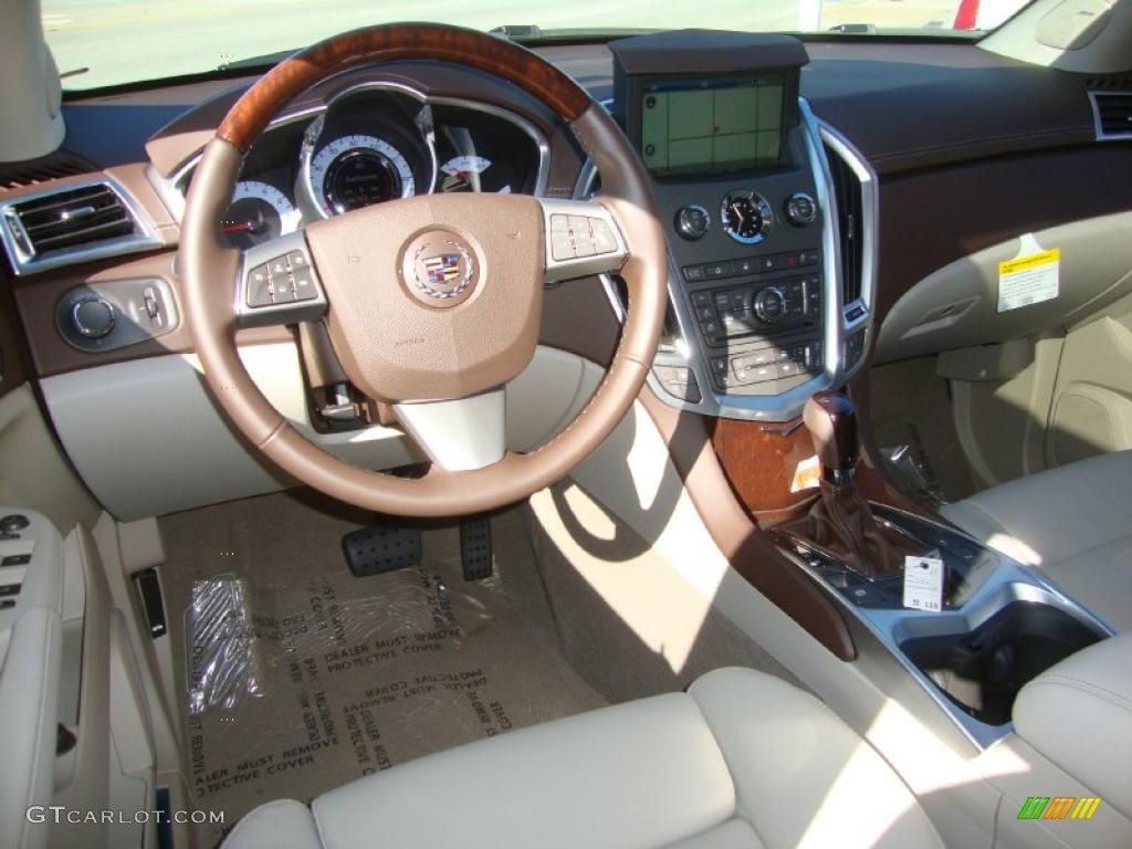 2011 SRX 4 V6 AWD - Gold Mist Metallic / Shale/Brownstone photo #10