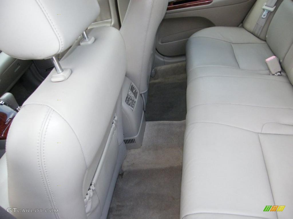 Gray Interior 2005 Toyota Camry XLE V6 Photo #39141122