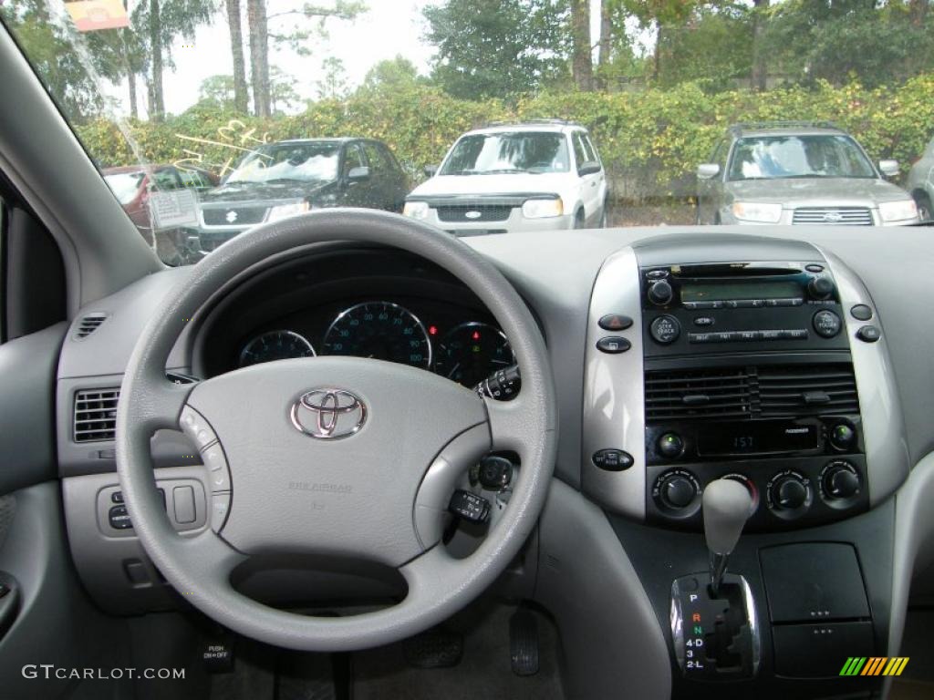 2007 Toyota Sienna LE Stone Dashboard Photo #39142614