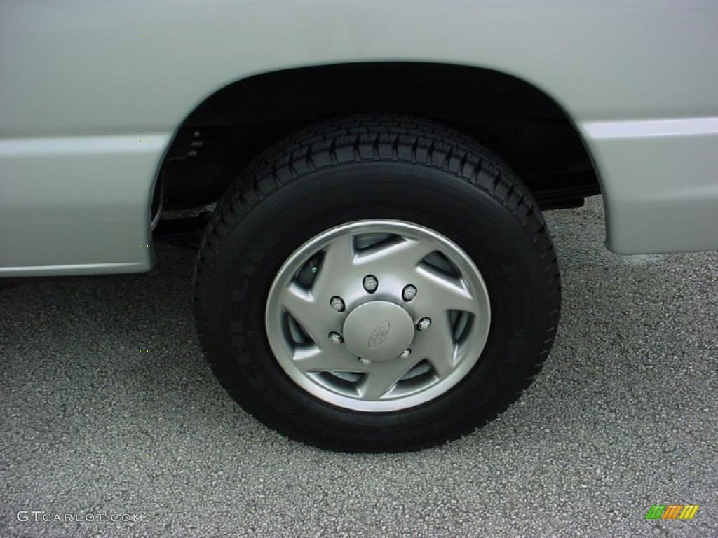 2010 Ford E Series Van E350 XLT Passenger Wheel Photo #39142622
