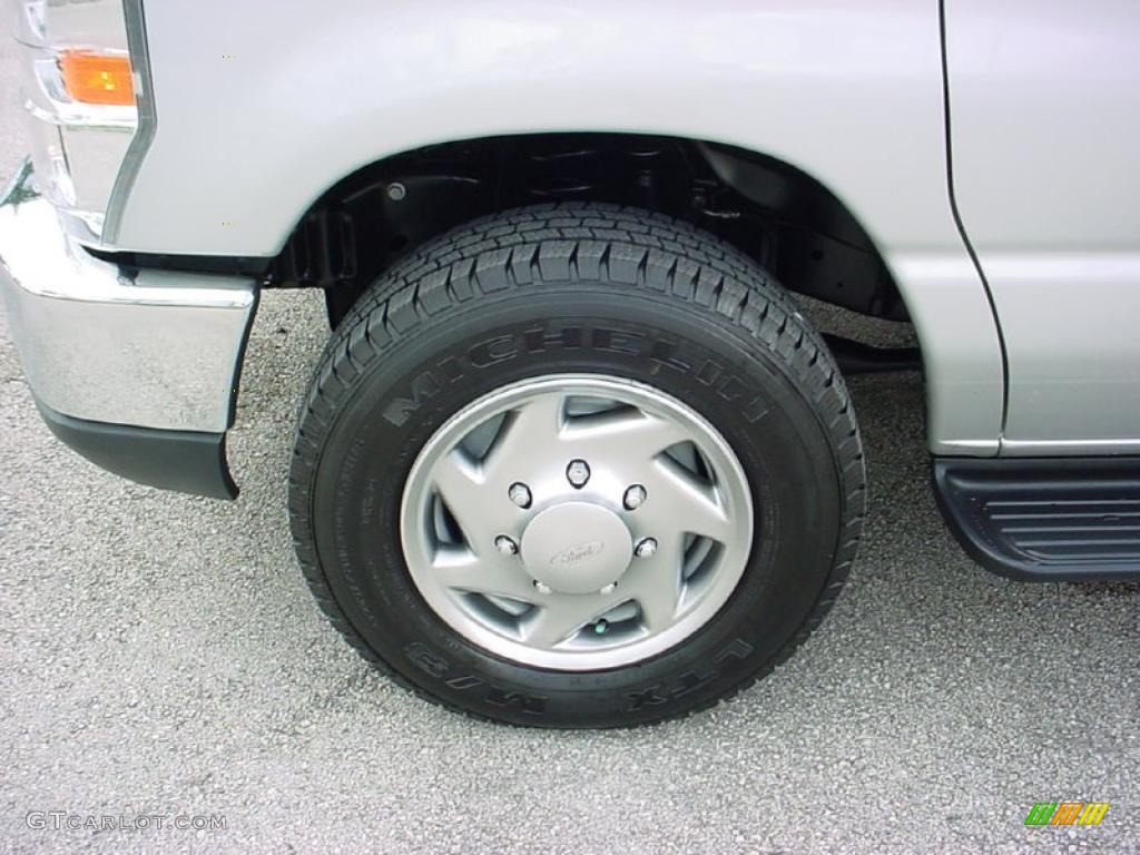 2010 Ford E Series Van E350 XLT Passenger Wheel Photo #39142630