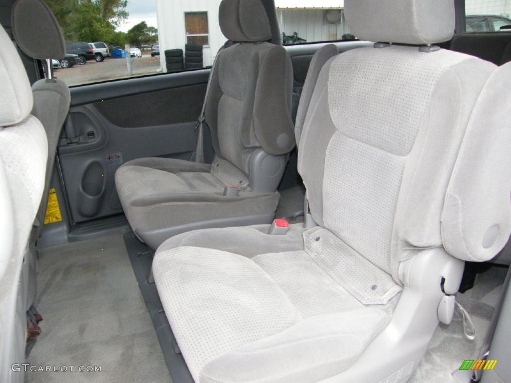 Stone Interior 2007 Toyota Sienna LE Photo #39142650