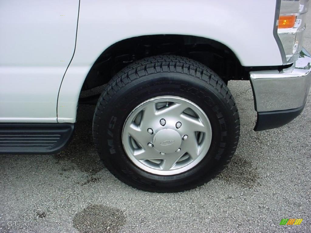 2010 Ford E Series Van E350 XLT Passenger Wheel Photo #39142926