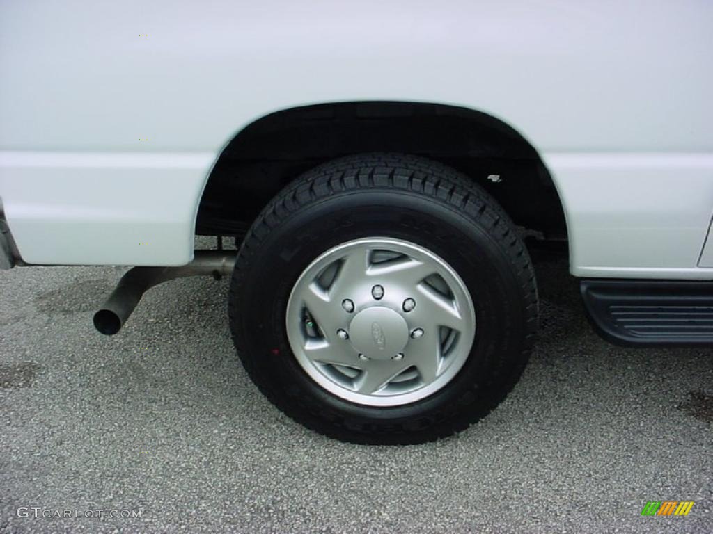 2010 Ford E Series Van E350 XLT Passenger Wheel Photo #39142946