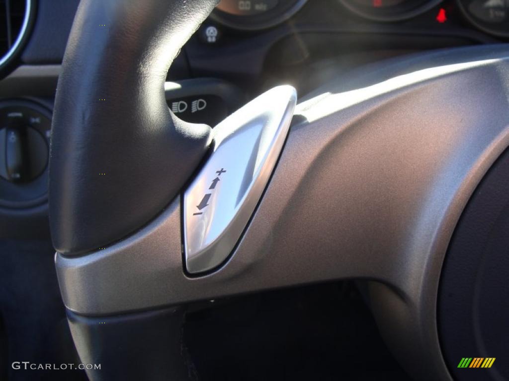 2009 Porsche Boxster Standard Boxster Model Controls Photo #39143026
