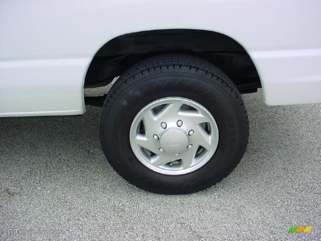 2010 Ford E Series Van E250 Cargo Wheel Photo #39143534