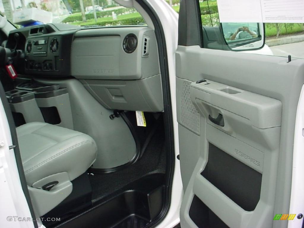 Medium Flint Interior 2010 Ford E Series Van E250 Cargo Photo #39143638