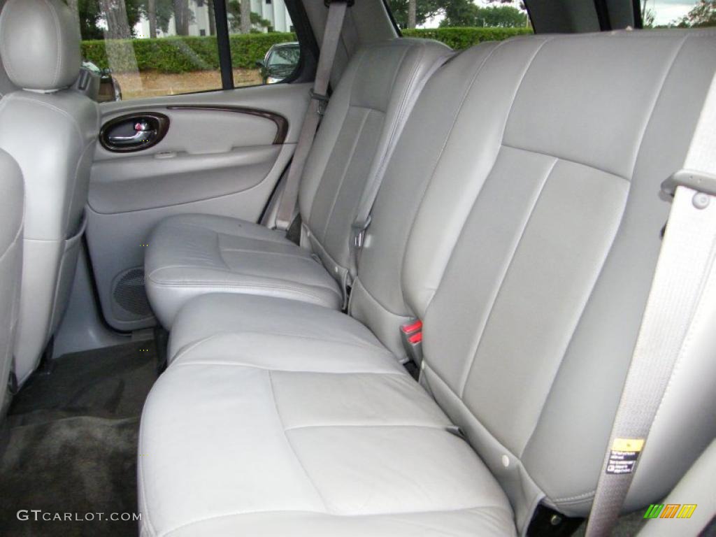 Medium Pewter Interior 2004 Buick Rainier CXL AWD Photo #39144558