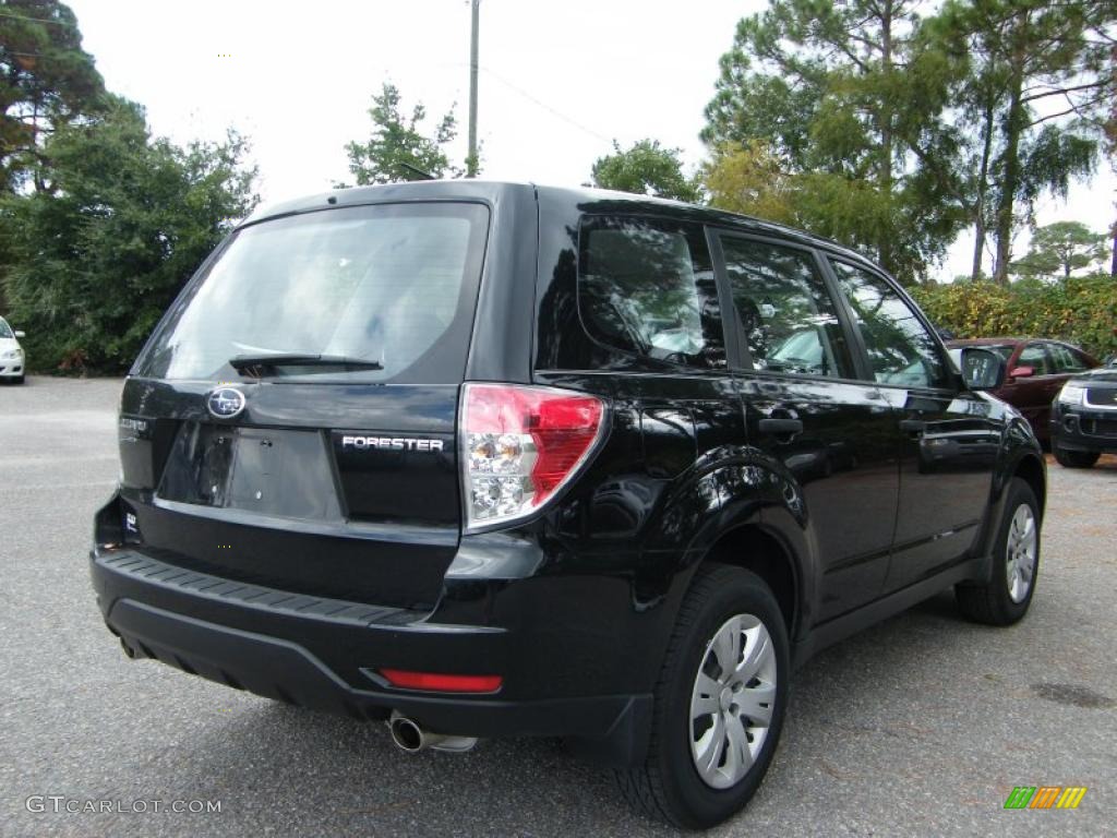 2010 Forester 2.5 X - Obsidian Black Pearl / Black photo #4