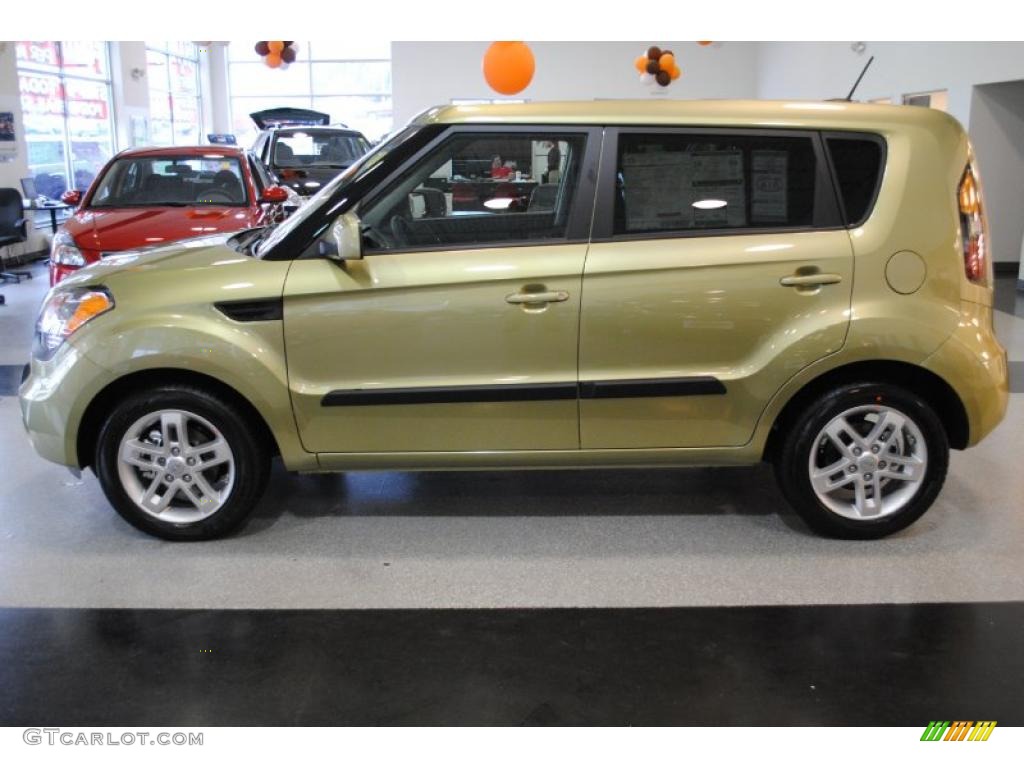 Alien Green 2011 Kia Soul + Exterior Photo #39147678