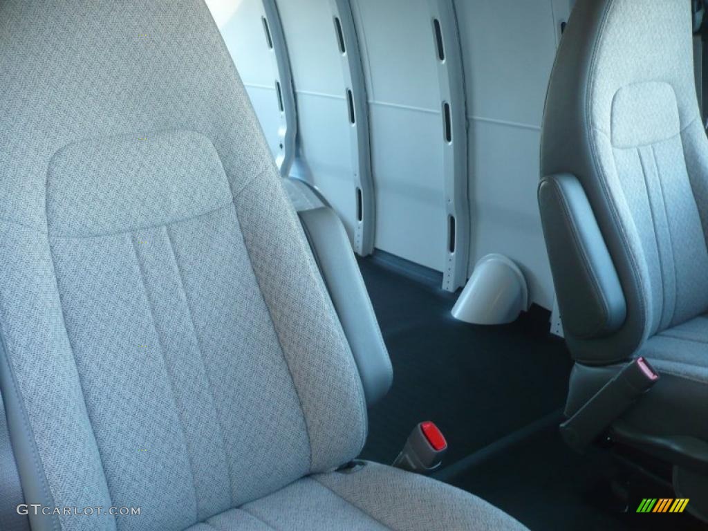 Medium Pewter Interior 2011 GMC Savana Van 2500 Cargo Photo #39150577