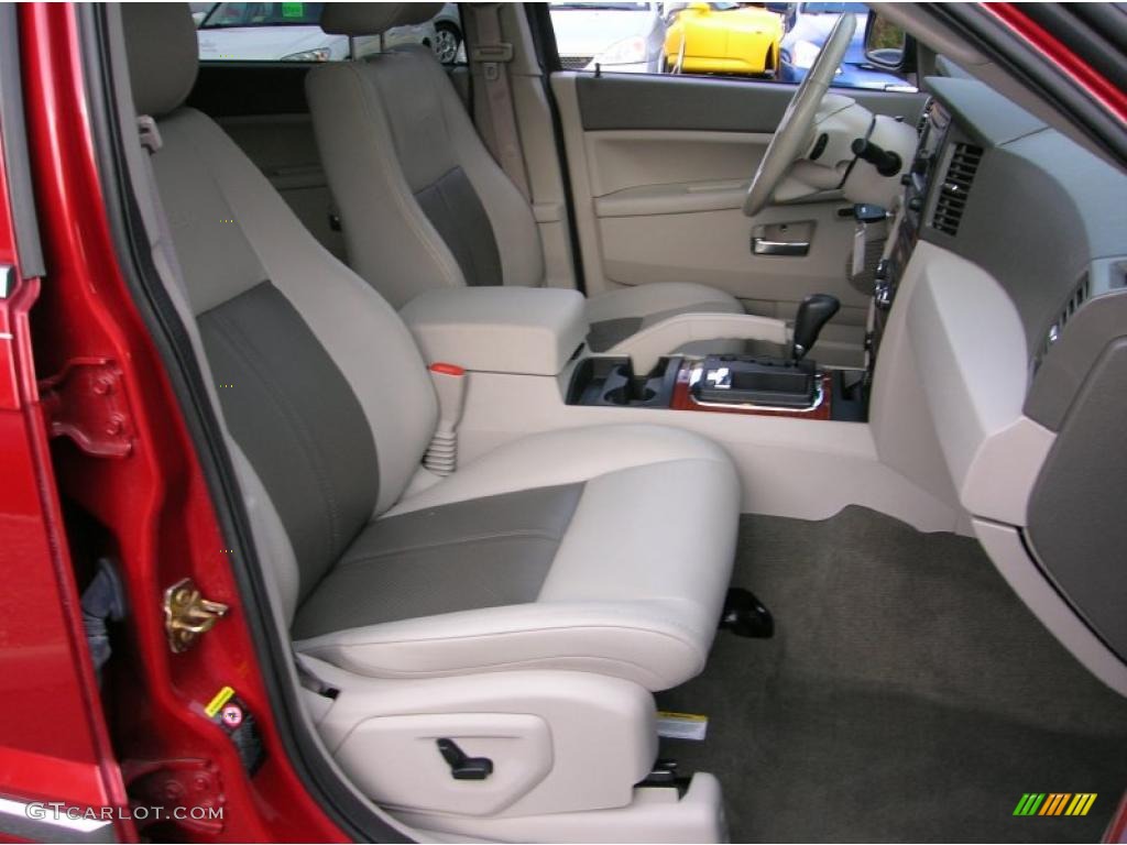 Dark Khaki/Light Graystone Interior 2005 Jeep Grand Cherokee Limited 4x4 Photo #39150633