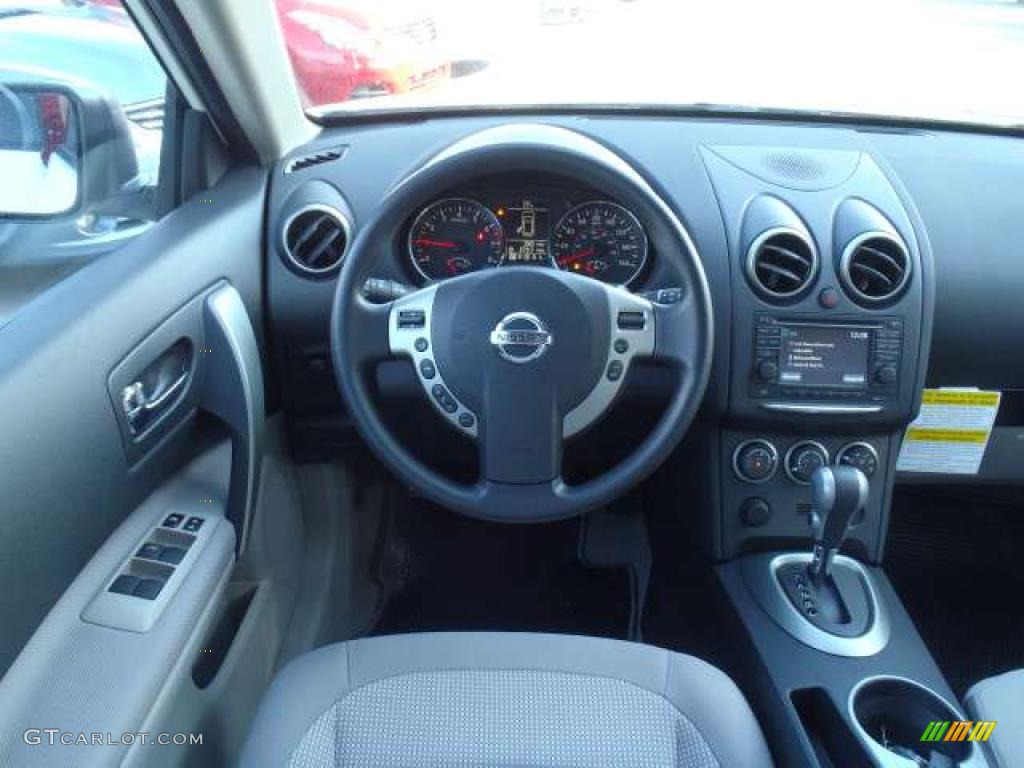 2011 Nissan Rogue SV Gray Dashboard Photo #39150905