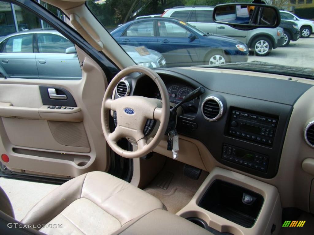 2004 Ford Expedition Eddie Bauer Medium Parchment Dashboard Photo #39151381