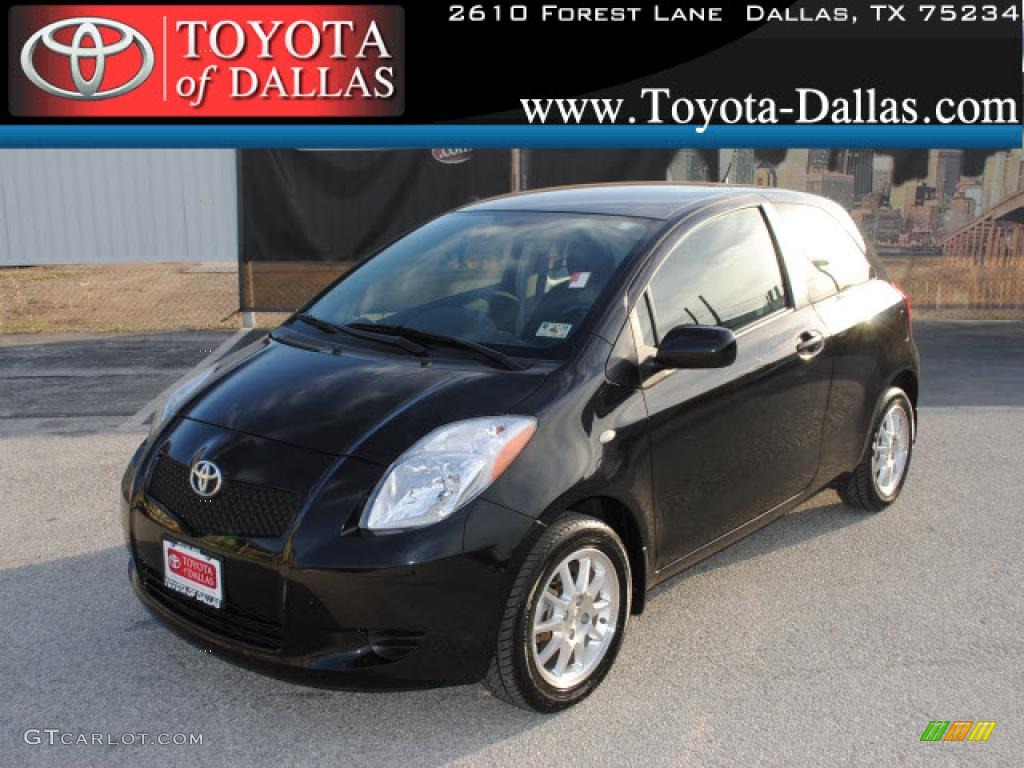 2008 Yaris 3 Door Liftback - Black Sand Pearl / Dark Charcoal photo #1