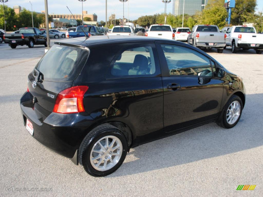 Black Sand Pearl 2008 Toyota Yaris 3 Door Liftback Exterior Photo #39151689