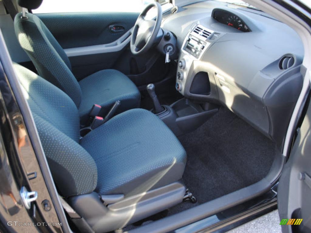 Dark Charcoal Interior 2008 Toyota Yaris 3 Door Liftback Photo #39152133