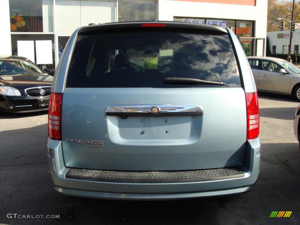 2008 Town & Country Touring Signature Series - Clearwater Blue Pearlcoat / Medium Slate Gray/Light Shale photo #6