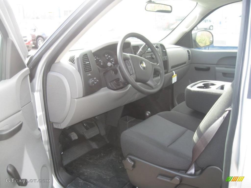2011 Silverado 1500 LS Regular Cab 4x4 - Sheer Silver Metallic / Dark Titanium photo #7