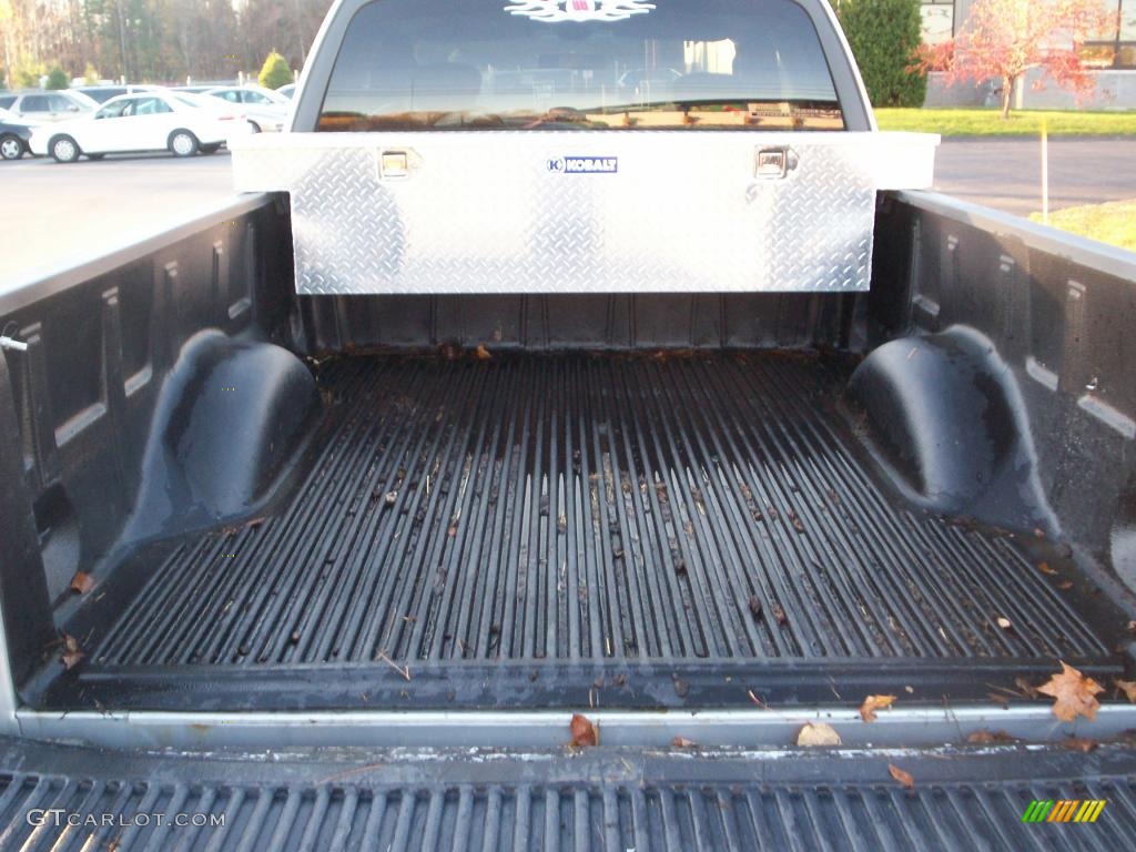 2003 F150 XLT SuperCab 4x4 - Silver Metallic / Medium Graphite Grey photo #4