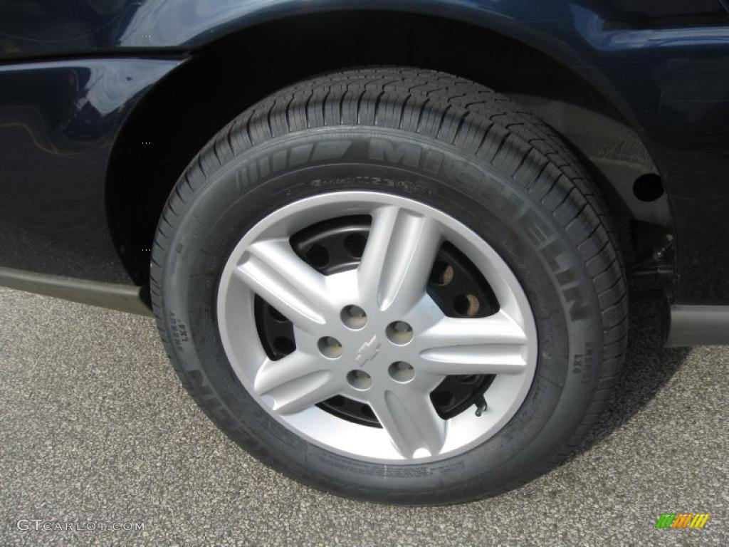 2005 Chevrolet Uplander Standard Uplander Model Wheel Photo #39154533