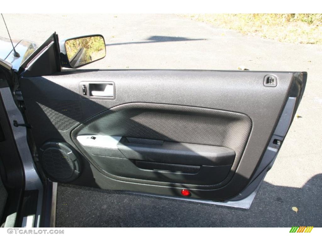 2006 Ford Mustang Saleen S281 Coupe Dark Charcoal Door Panel Photo #39155640