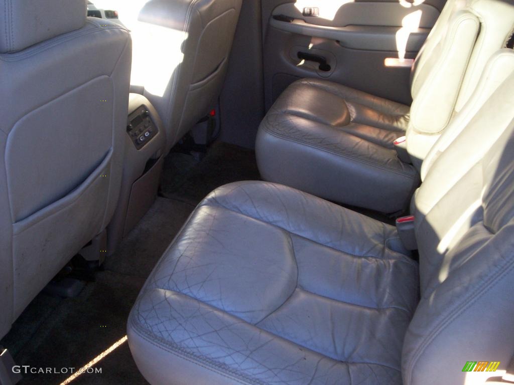 2003 Suburban 1500 LT 4x4 - Indigo Blue Metallic / Tan/Neutral photo #8