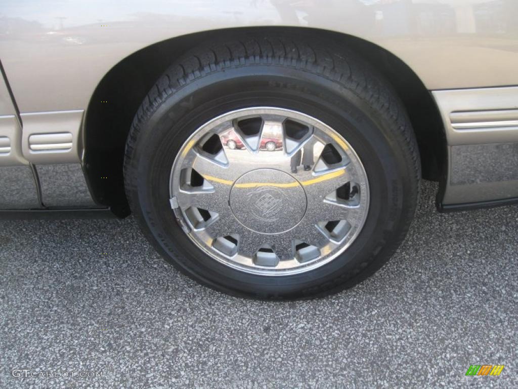 1999 Cadillac DeVille Sedan Wheel Photo #39156673
