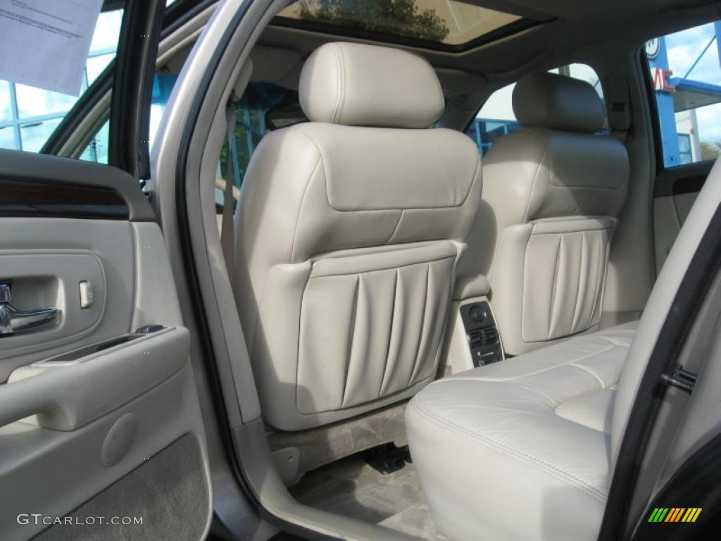 Neutral Shale Interior 1999 Cadillac DeVille Sedan Photo #39156805