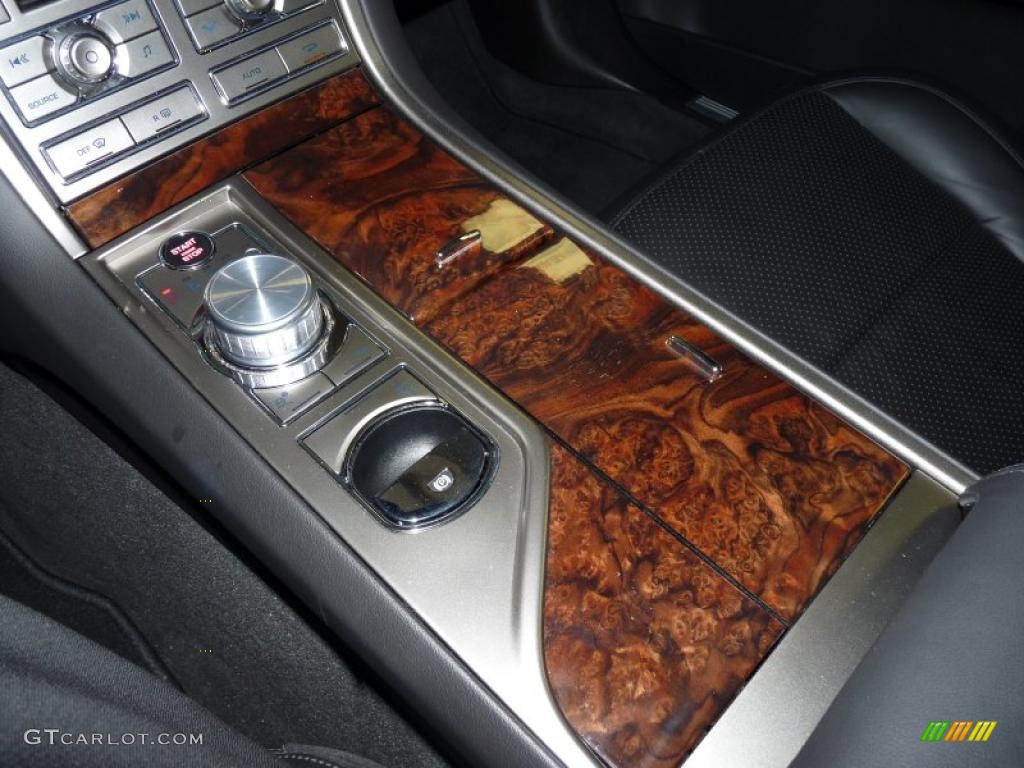 2009 Jaguar XF Premium Luxury Controls Photo #39158689