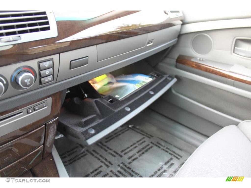 2008 7 Series 750i Sedan - Sterling Grey Metallic / Platinum photo #39