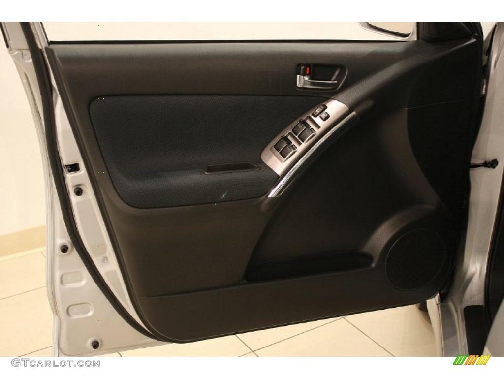 2008 Toyota Matrix XR Dark Charcoal Door Panel Photo #39161298
