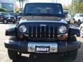 Black - Wrangler Sahara 4x4 Photo No. 2