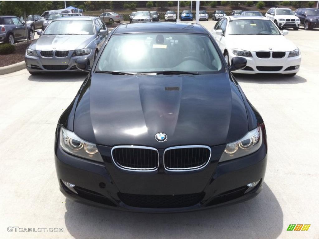 2010 3 Series 328i Sedan - Jet Black / Gray Dakota Leather photo #2