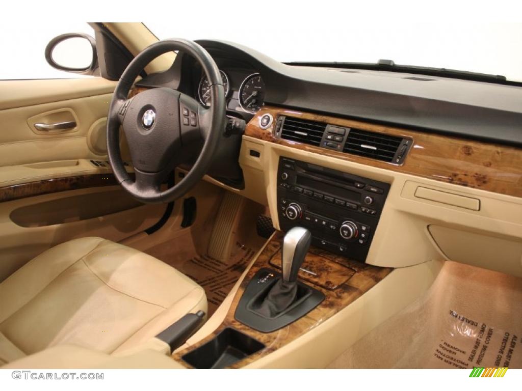 2007 3 Series 335xi Sedan - Alpine White / Beige photo #18