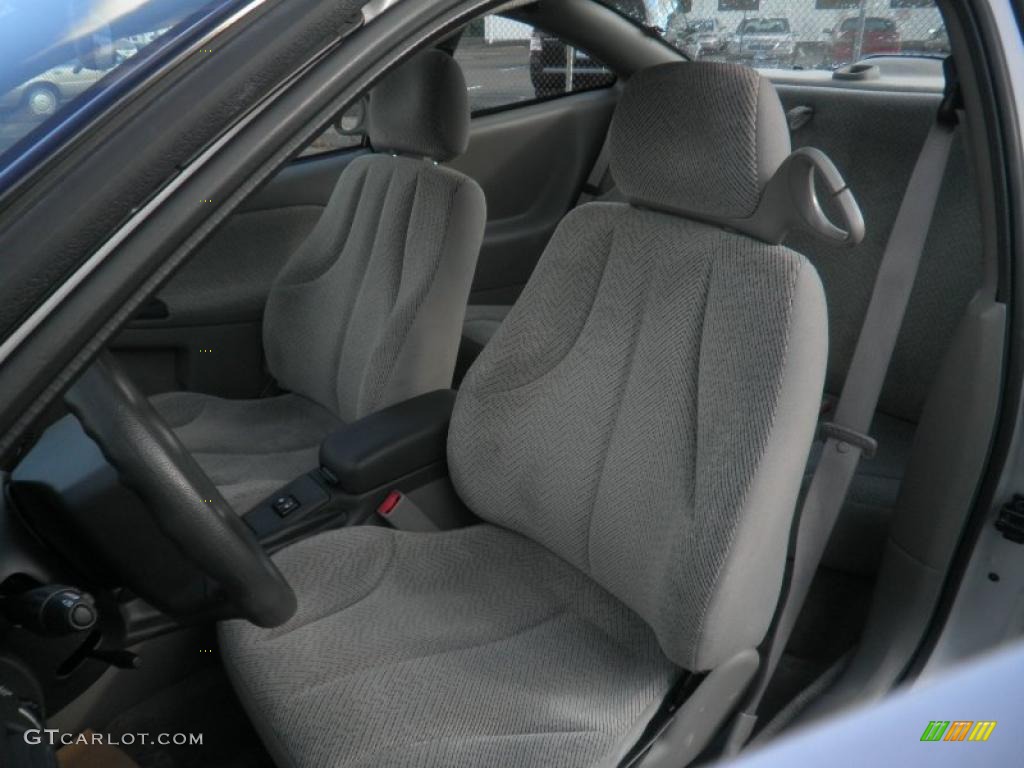 2002 Cavalier LS Coupe - Ultra Silver Metallic / Graphite photo #8