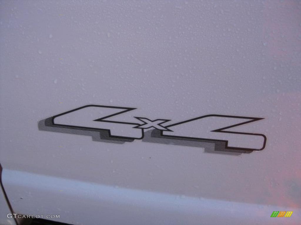 2003 Ranger Edge SuperCab 4x4 - Oxford White / Dark Graphite photo #21