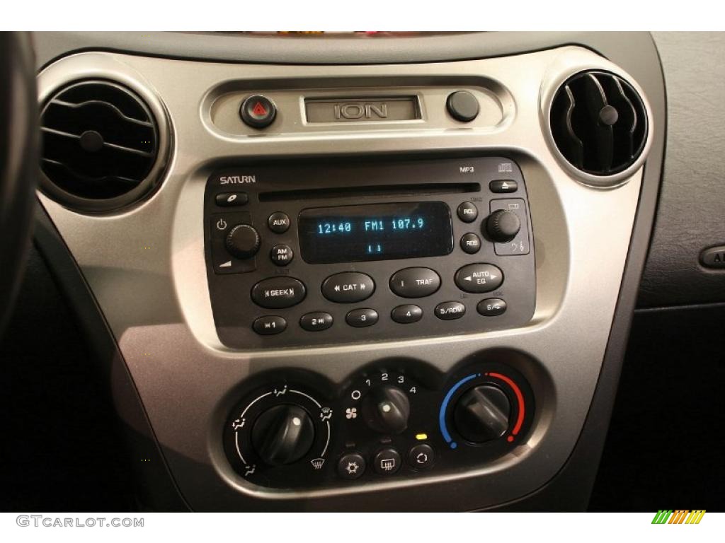 2005 Saturn ION Red Line Quad Coupe Controls Photo #39164846