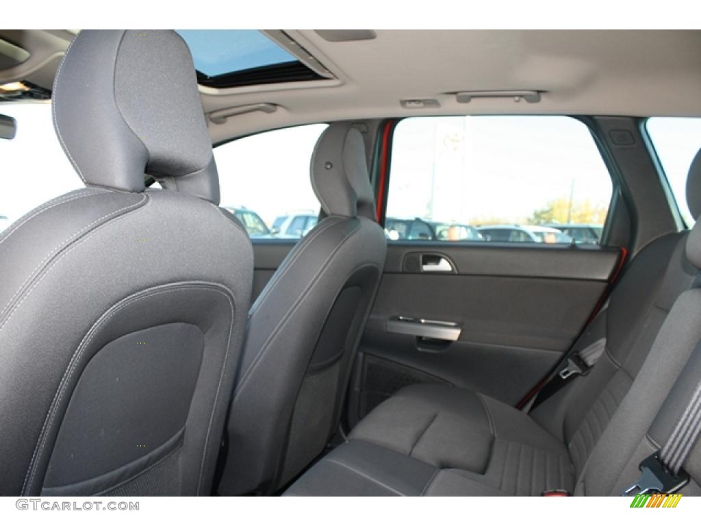Off-Black Interior 2005 Volvo V50 T5 Photo #39166506