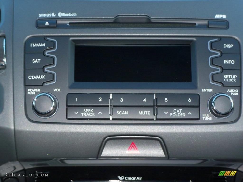 2011 Kia Sportage EX Controls Photo #39166605